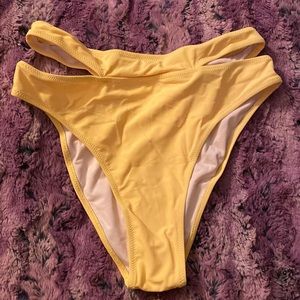 High cut size L bikini bottom